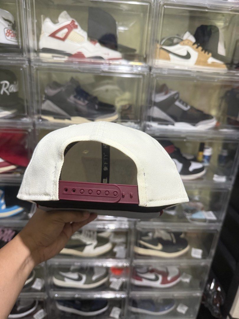 New Era 9FIFTY Washington Commanders Snapback Hat (Category: Caps & Hats) located in Manila. Submitted by batoy8814895 (Listing ID 1453640878, Image 3). Description: - Washington Commanders New Era 9FIFTY snapback hat - Cream crown with maroon brim and details - Features the Commanders logo embroidered on the front - Adjustable snapback closure for a custom fit - Ideal for any dedicated fan - Taguig location.