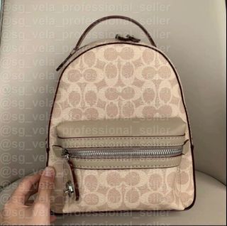 (Category: ) located in . Submitted by outlet_seller_jennie (Listing ID 1453769580, Image 1). Description: .