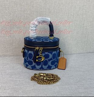 (Category: ) located in . Submitted by outlet_seller_jennie (Listing ID 1453810432, Image 1). Description: .