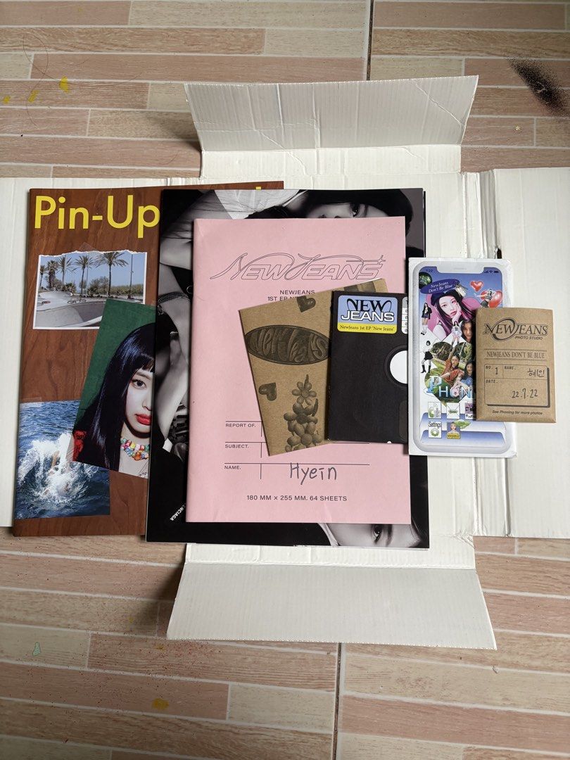 Newjeans Bluebook Hyein Version (Category: Storybooks) located in Muntinlupa City. Submitted by randomitemtosell (Listing ID 1453637173, Image 3). Description: reason: decluttering/ wanted a hanni or danielle version for more information and questions, just message me..