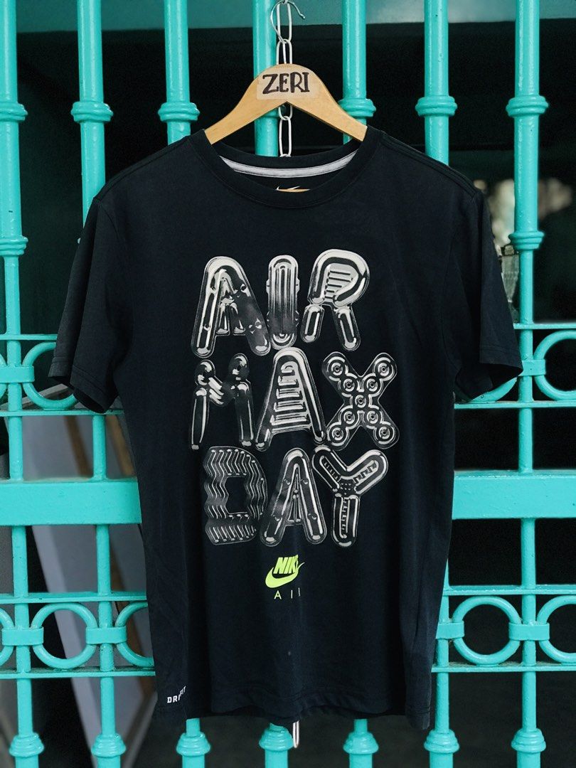 Nike Air Max Day Dri-fit (Category: Tshirts & Polo Shirts ) located in Manila. Submitted by zerimar01 (Listing ID 1453724095, Image 2). Description: Nike Air Max Day Small on tag Fit to Medium 20x27 Good as New.
