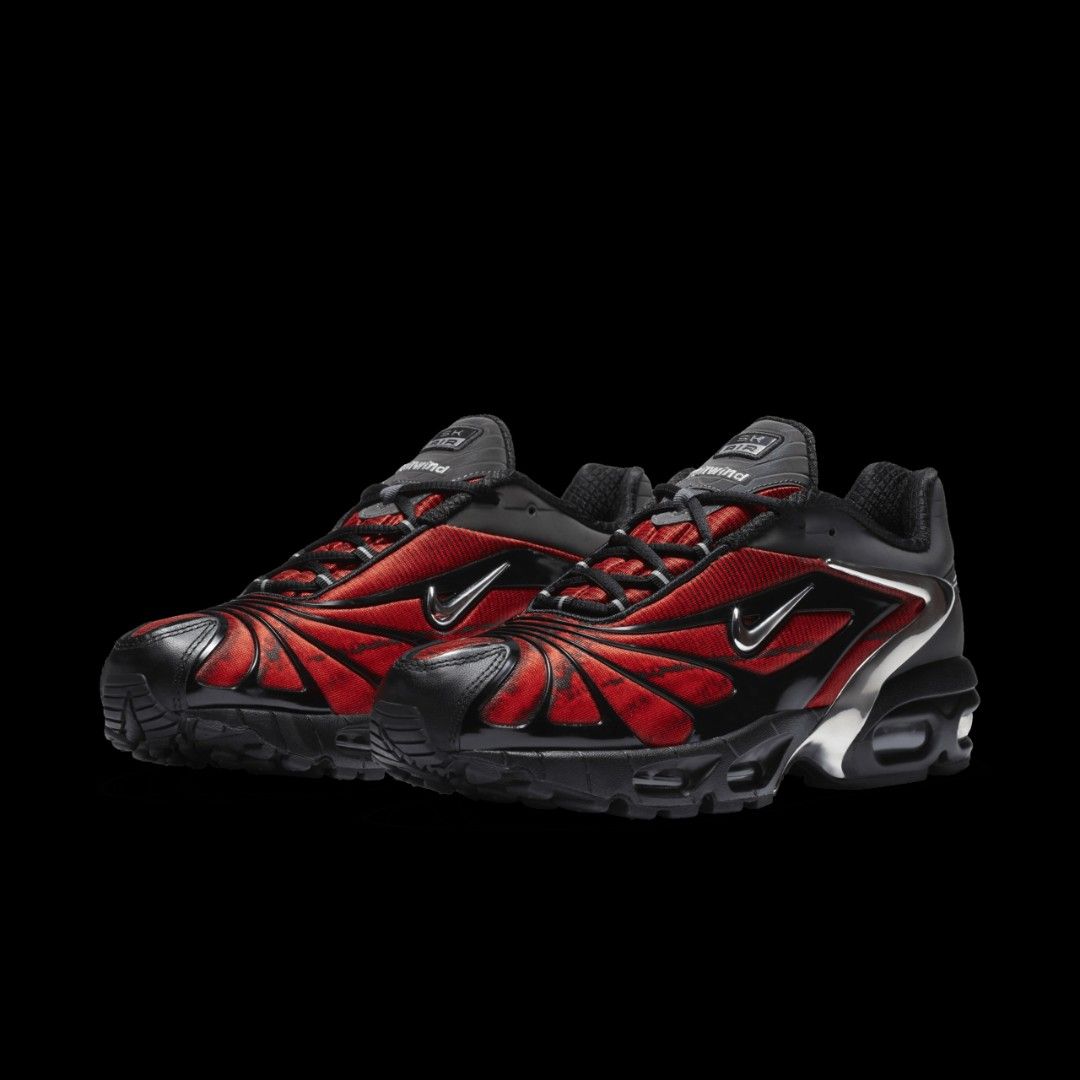 Nike Air Max Tailwind IV SKEPTA (Category: Sneakers) located in Manila. Submitted by ddg_s (Listing ID 1453631114, Image 2). Description: Nike Tailwind IV SKEPTA •OG QUALITY! • W Box •What you see is what you get •Made in vietnam SIZE: 40/41/42/43/44/45 ₱2999📩 📍JNT 📍LALAMOVE ✅Payment first .