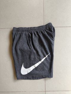 (Category: ) located in . Submitted by thriftnikent (Listing ID 1453640677, Image 1). Description: .