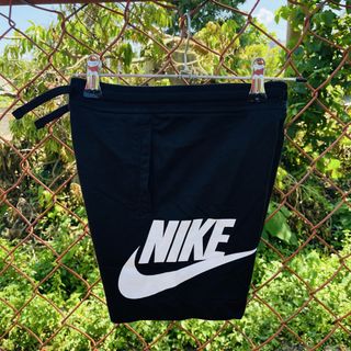 (Category: ) located in . Submitted by trashy84 (Listing ID 1453656607, Image 1). Description: .