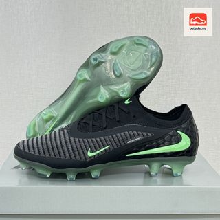(Category: ) located in . Submitted by outsole_my (Listing ID 1453750231, Image 1). Description: .