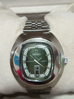 (Category: ) located in . Submitted by watchcollector1840 (Listing ID 1453636665, Image 1). Description: .