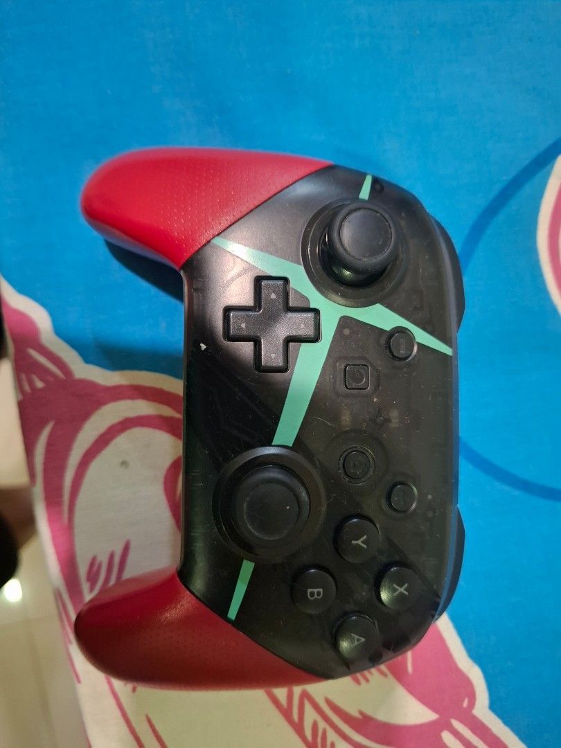 Nintendo switch controller (Category: Controllers) located in Subang Jaya. Submitted by aaronlai220512 (Listing ID 1453745291, Image 1). Description: like new and only used once .