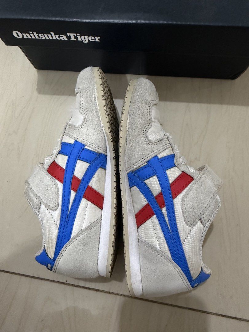 Onitsuka Serrano Kids Size K11, 17.5cm (Category: Babies & Kids Fashion) located in Pakil. Submitted by abeverage (Listing ID 1453706369, Image 3). Description: .
