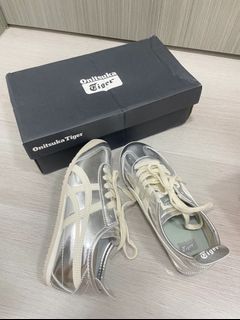 （分類：）位於 。 由 asicsstudio8 提交（商品編號 1453772615，圖片 1）。簡介： 。
