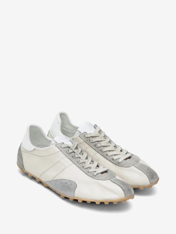 Pasabuy! Maison Margiela Sprinters Trainers (Men 43) (Category: Sneakers) located in Quezon City. Submitted by everybit (Listing ID 1453673028, Image 2). Description: - Brand new and Authentic (Will be bought directly from Stores) - Inclusions: Receipt, Box, Dust Bag, and Tags in tact (I provide everything) - ETA: Septmber - Only 50% downpayment, remaining will be settled once item is in PH - Size: 43 Note: All of the items posted are subject to 