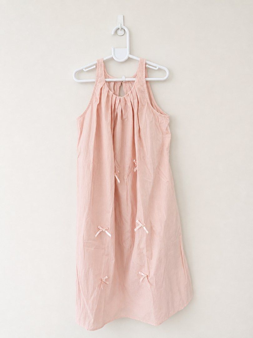 Pink Dress with Bow Details (Category: Babies & Kids Fashion) located in Quezon City. Submitted by geeianbr (Listing ID 1453726728, Image 1). Description: - 2pcs available 330/each - Adorable pink dress - Gathered neckline with back keyhole detail - Scattered small satin bows on the skirt - Sleeveless design - Versatile for casual outings or special occasions.