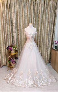 (Category: ) located in . Submitted by emporiumwedding (Listing ID 1453672115, Image 1). Description: .
