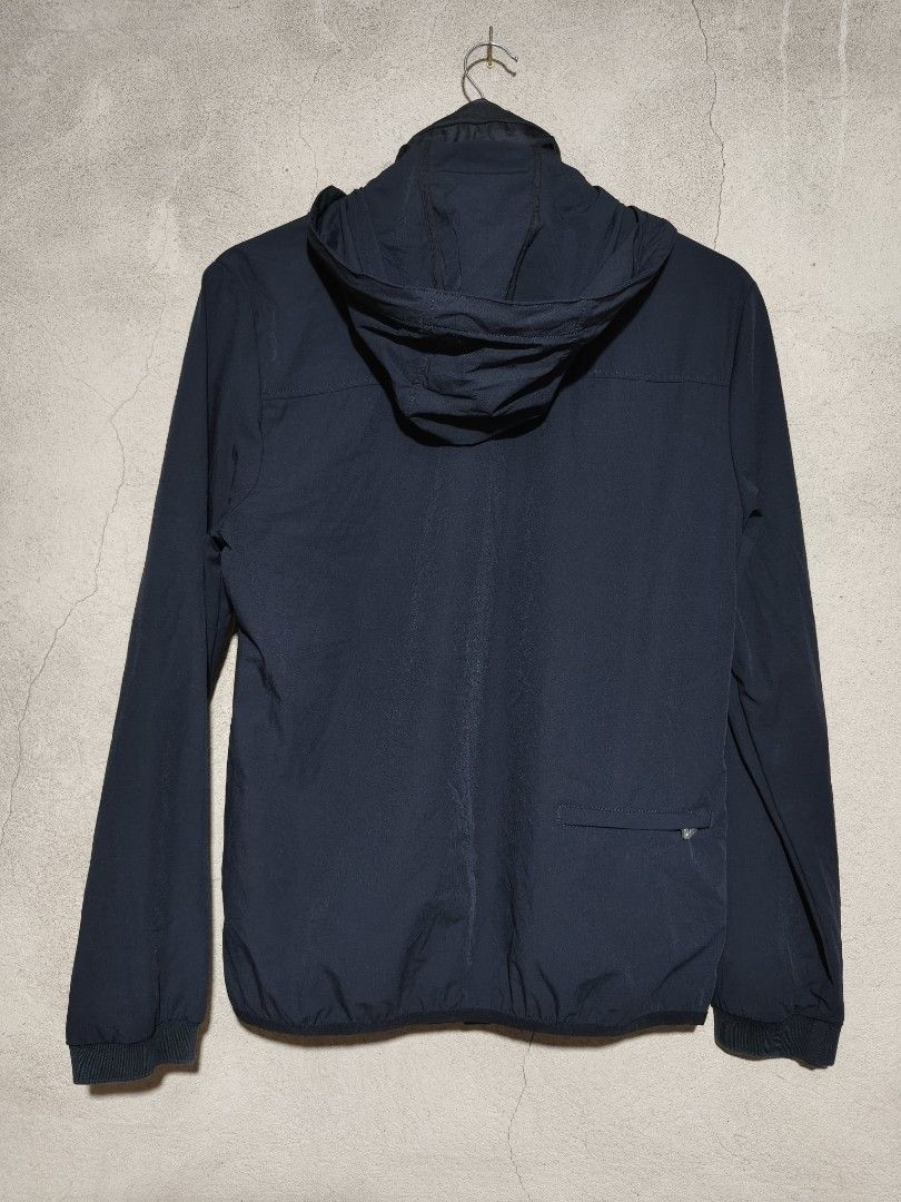 PRADA PACKABLE HOOD NYLON JACKET (Category: Luxury Apparel) located in Tacloban City. Submitted by tactripp (Listing ID 1453790644, Image 3). Description: Small to Medium Best Fit Width - 19 inches Length - 25.5 inches Riri Zip Excellent Condition No issue Honest issue - Cutted Rubber Tag/Caretag.