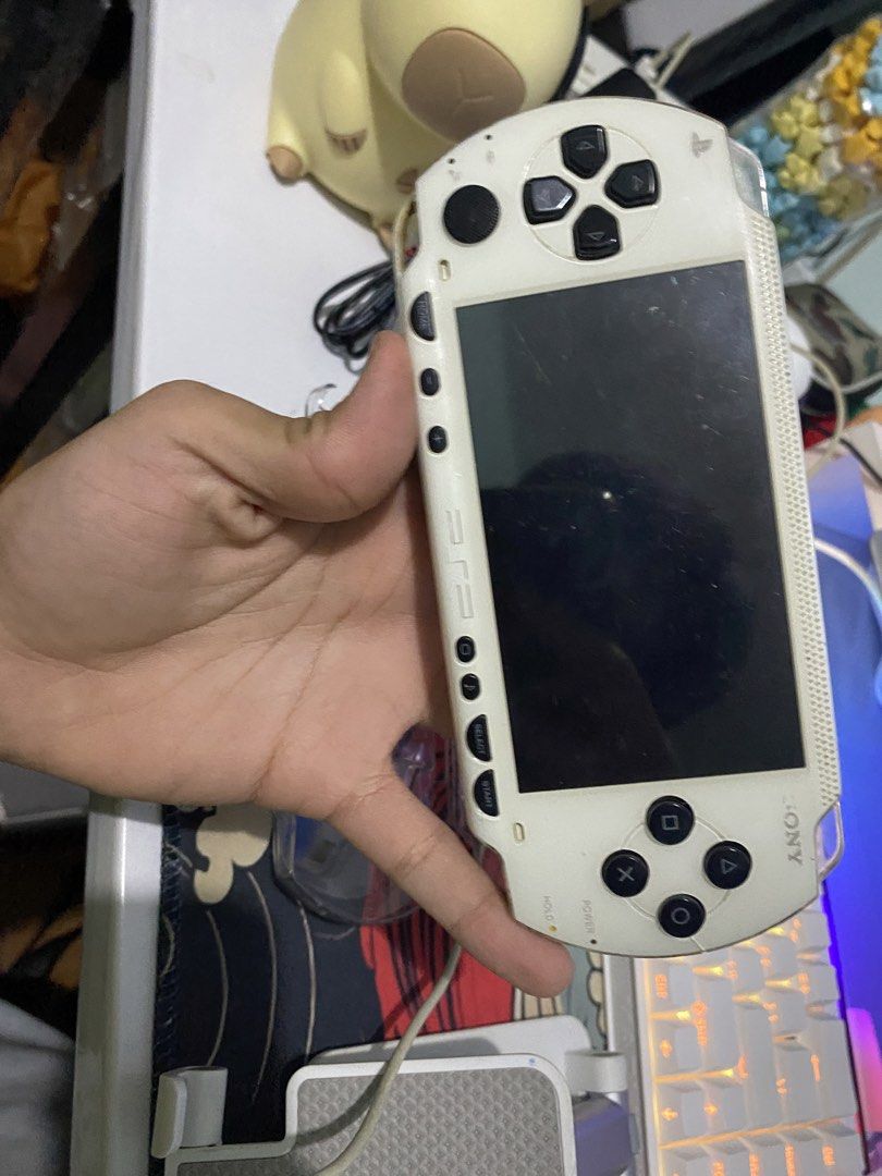 PSP (Category: PlayStation) located in Pasig City. Submitted by sukiih1ro (Listing ID 1453703361, Image 3). Description: .