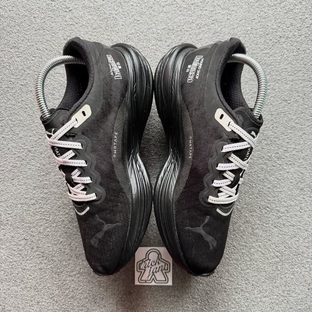 PUMA DEVIATE NITRO 2 BALANSA BLACK WHITE (Category: Sneakers) located in Cagayan de Oro. Submitted by huntbytrickjam.v2 (Listing ID 1453792069, Image 3). Description: P-MA DEVIATE NITRO 2 BALANSA BLACK WHITE US 8 WMNS / EURO 38.5 / CM 24.5 EXCELLENT Pair Only No Issue M - 1799.
