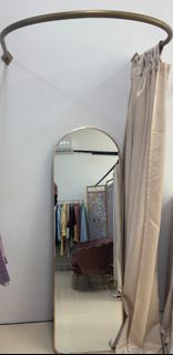 (Category: ) located in . Submitted by ellymahmud (Listing ID 1453710862, Image 1). Description: .