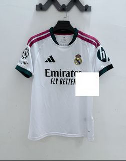 (Category: ) located in . Submitted by calcio_sport_jersey (Listing ID 1453776836, Image 1). Description: .