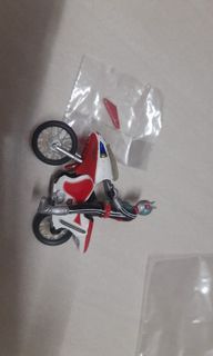 (Category: ) located in . Submitted by rarecloud_72bc49 (Listing ID 1453780905, Image 1). Description: .