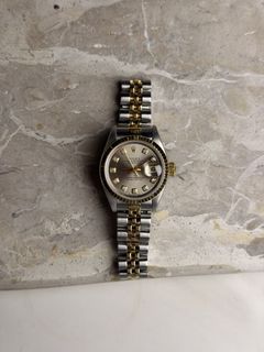 (Category: ) located in . Submitted by LuxPieces (Listing ID 1453726763, Image 1). Description: .