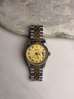 (Category: ) located in . Submitted by LuxPieces (Listing ID 1453727514, Image 1). Description: .