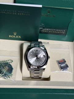(Category: ) located in . Submitted by LuxuryWatchesPH (Listing ID 1453646032, Image 1). Description: .