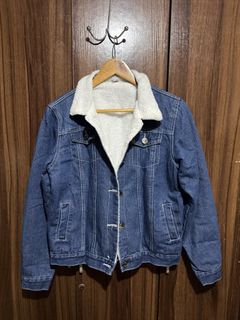 (Category: ) located in . Submitted by rrppreloved (Listing ID 1453745481, Image 1). Description: .