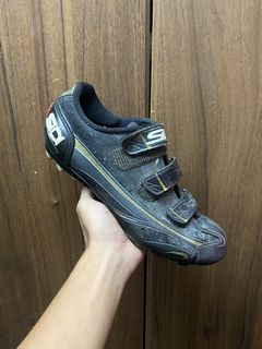 (Category: ) located in . Submitted by thriftstr.co (Listing ID 1453743626, Image 1). Description: .