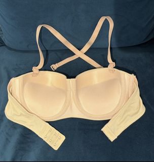 (Category: ) located in . Submitted by jaelandy (Listing ID 1453642116, Image 1). Description: .