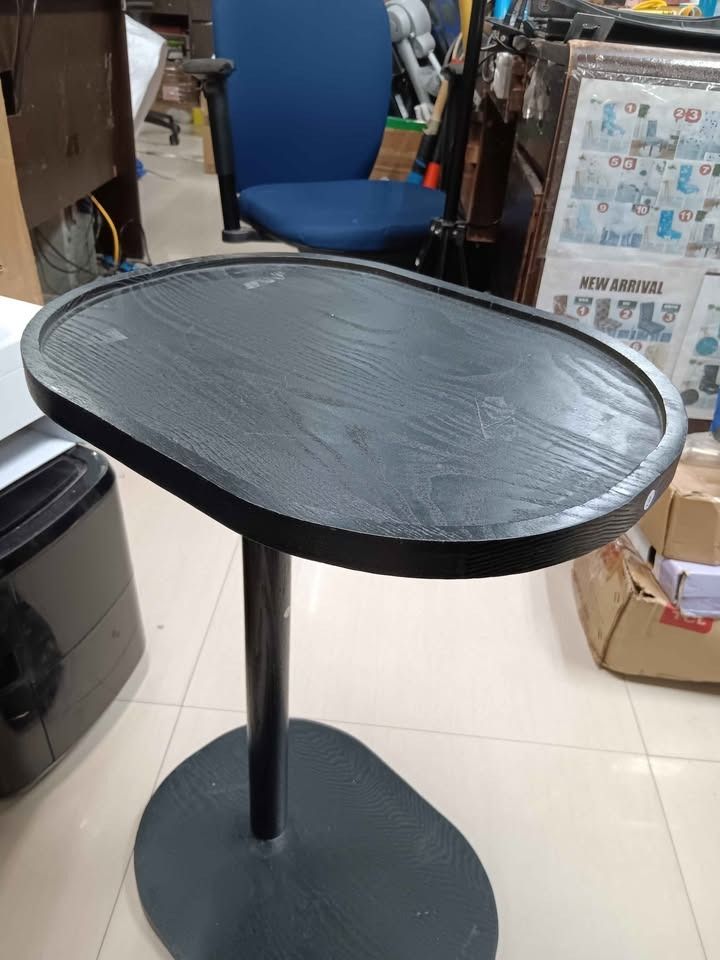 SOHL Furniture Bedside Serving Table (Category: Tables & Sets) located in Pasay City. Submitted by meostore (Listing ID 1453673106, Image 2). Description: 🪵 SOHL Furniture Wooden Side Table | Bedside Table | Coffee Table 🪵 ✅ Good Condition ✅ Ready to Use Specifications: ✔️ Brand: SOHL Furniture ✔️ Material: Wooden Top and Base ✔️ Approximate Height: 2 ft ✔️ Tabletop Diameter: 40 cm ✔️ Lightweight and Easy to Move ✔️ Easy to Clean and Maintain ✨