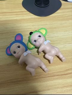 (Category: ) located in . Submitted by iloveslash423 (Listing ID 1453626926, Image 1). Description: .