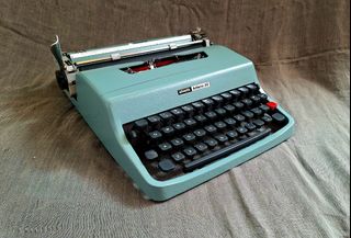 (Category: ) located in . Submitted by typewriter.outlet (Listing ID 1453698712, Image 1). Description: .