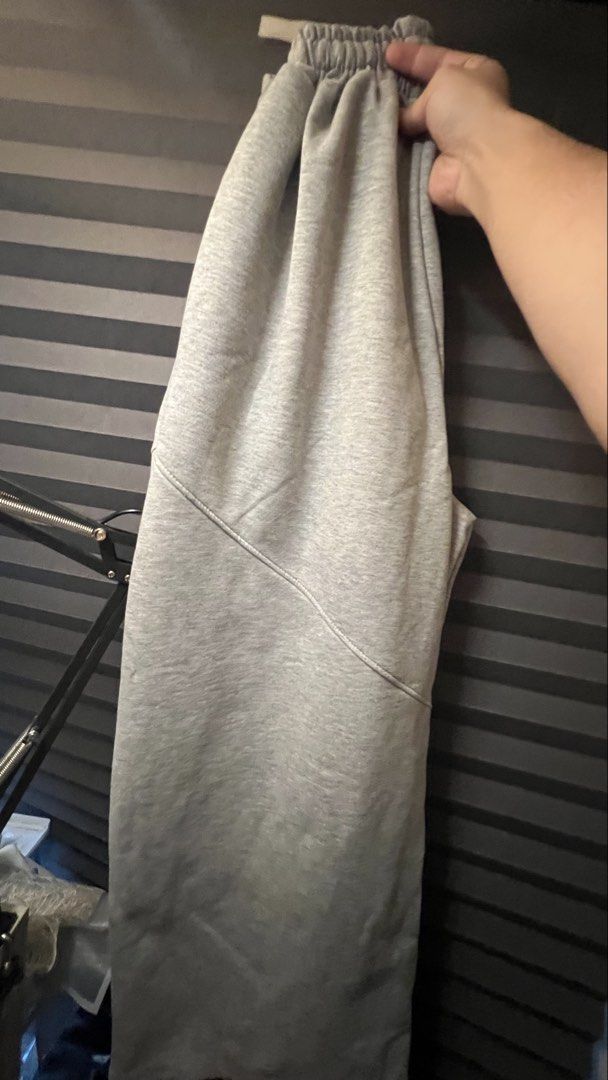 Sweat Pants (Category: Joggers) located in Manila. Submitted by calified (Listing ID 1453721385, Image 1). Description: .