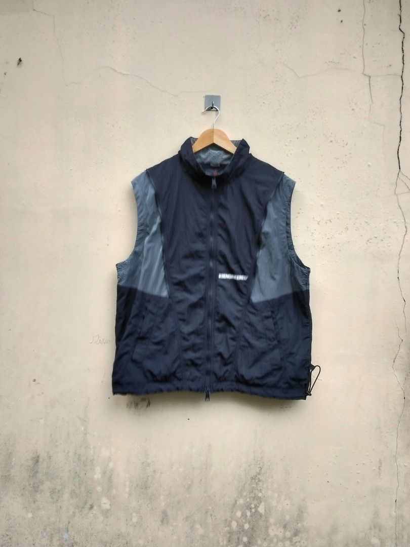 The black and iron grey Jordan 23 Engineered Woven Jacket (Category: Coats, Jackets and Outerwear) located in Quezon. Submitted by thrift.21 (Listing ID 1453698175, Image 3). Description: - The black and iron grey Jordan 23 Engineered Woven Jacket - Size: XXL - Dimes: 23x28 - Color: Black and Grey - Material: Lightweight, perfect for casual wear or sports - Features: Zip-up front, pockets - Origin: Made in China - The black and iron grey Jordan 2