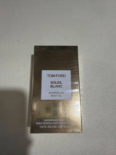 (Category: ) located in . Submitted by shoprinat (Listing ID 1453740642, Image 1). Description: .