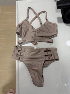 （分類：）位於 。 由 karennn. 提交（商品編號 1453790013，圖片 1）。簡介： 。