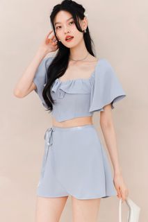 (Category: ) located in . Submitted by buysellcloset (Listing ID 1453792796, Image 1). Description: .