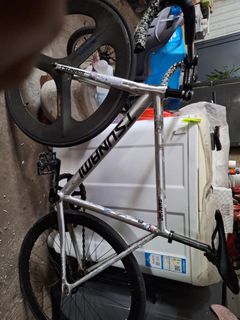 （分類：）位於 。 由 19374_557 提交（商品編號 1453706016，圖片 1）。簡介： 。