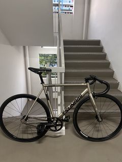 (Category: ) located in . Submitted by bikesloversg (Listing ID 1453738921, Image 1). Description: .
