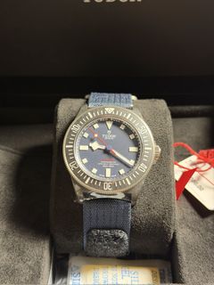 (Category: ) located in . Submitted by LuxuryWatchesPH (Listing ID 1453646364, Image 1). Description: .