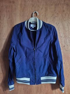 (Category: ) located in . Submitted by oysogen (Listing ID 1453650264, Image 1). Description: .