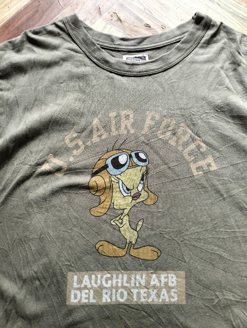 U.S. AIR FORCE Tweety bird (Category: Tshirts & Polo Shirts ) located in Solana. Submitted by allgoodst.s (Listing ID 1453682506, Image 3). Description: U.S. AIR FORCE TWEETY BIRD shirt Large size dimes w22/29L good condition 9/10 CR need wash army Green color no issues need wash lang.