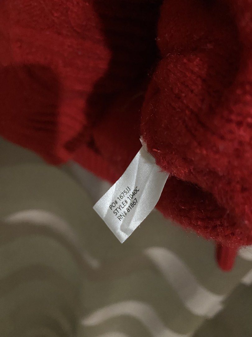 US Polo Assn. Red Cable Knit V-Neck Sweater (Category: Coats, Jackets and Outerwear) located in San Pedro. Submitted by kc_cccc1 (Listing ID 1453748131, Image 3). Description: - US Polo Assn. red cable knit sweater - V-neck design - Signature polo player logo on chest - Material: Acrylic, Nylon, Spandex blend - Perfect for layering or wearing on its own - Comfortable and stylish.
