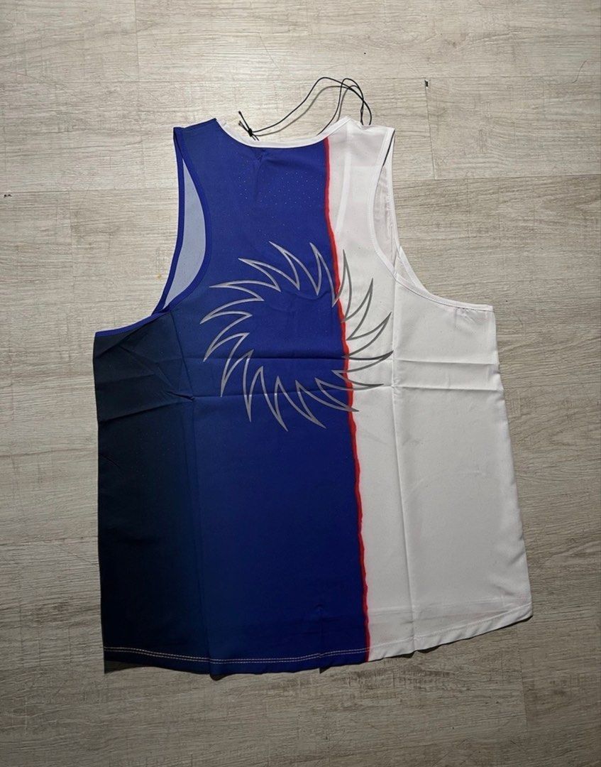 UVU PARIS VEST SINGLET (Category: Activewear) located in Manila. Submitted by visvim24 (Listing ID 1453746738, Image 2). Description: USED ONCE.