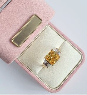 (Category: ) located in . Submitted by vintagejewelriestreasuresph (Listing ID 1453809451, Image 1). Description: .