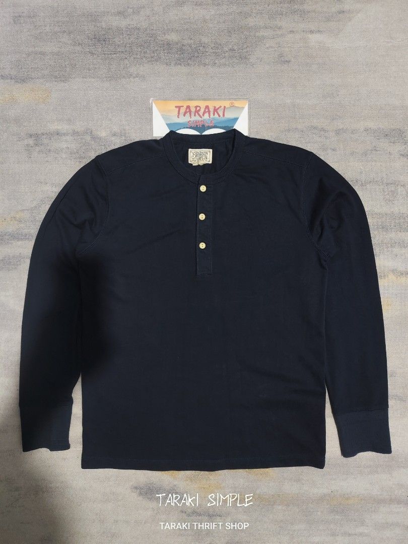 VTG. DARK NAVY BLUE BRONSON MFG CO. (Category: Coats, Jackets and Outerwear) located in Baguio. Submitted by igorotak.111.taraki.com (Listing ID 1453753912, Image 1). Description: FS Vintage dark navy blue Bronson Mfg. Co. long-sleeve henley shirt features a four-button placket and heavyweight construction. AS NEW NO ISSUES SOLID NITO ♥️ L-26 W-20 CAN FIT M -L CAN DO.