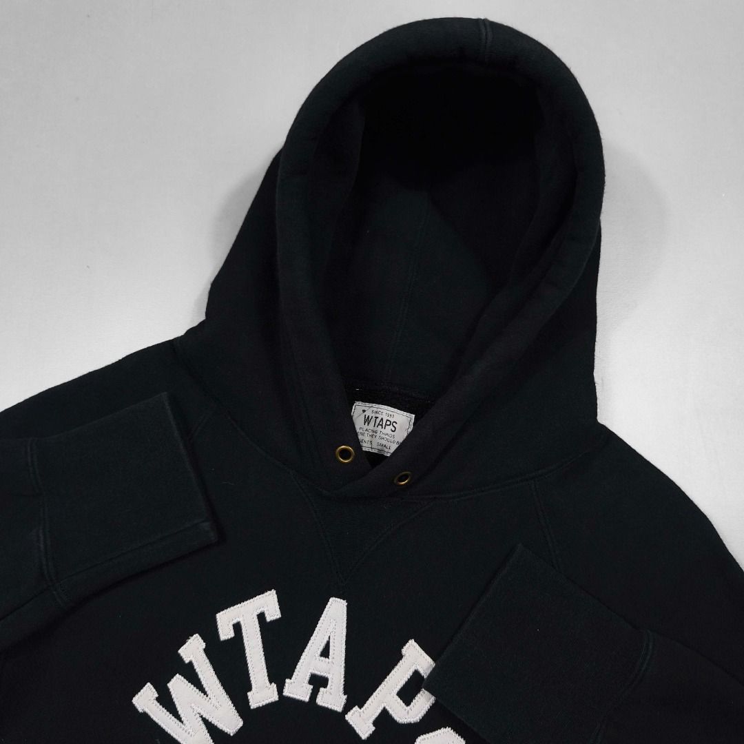 WTAPS PULLOVER HOODIE (Category: Hoodies) located in Baguio. Submitted by curatedandselected (Listing ID 1453701453, Image 3). Description: Size: small Dimes: 18W x 26L Condition: 9.5/10 Fabric: cotton.
