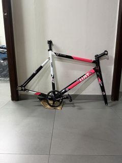 (Category: ) located in . Submitted by tommybikes (Listing ID 1453750160, Image 1). Description: .