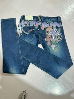 (Category: ) located in . Submitted by chaiselects (Listing ID 1453792914, Image 1). Description: .