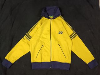 (Category: ) located in . Submitted by zm_thrift_store (Listing ID 1453779638, Image 1). Description: .