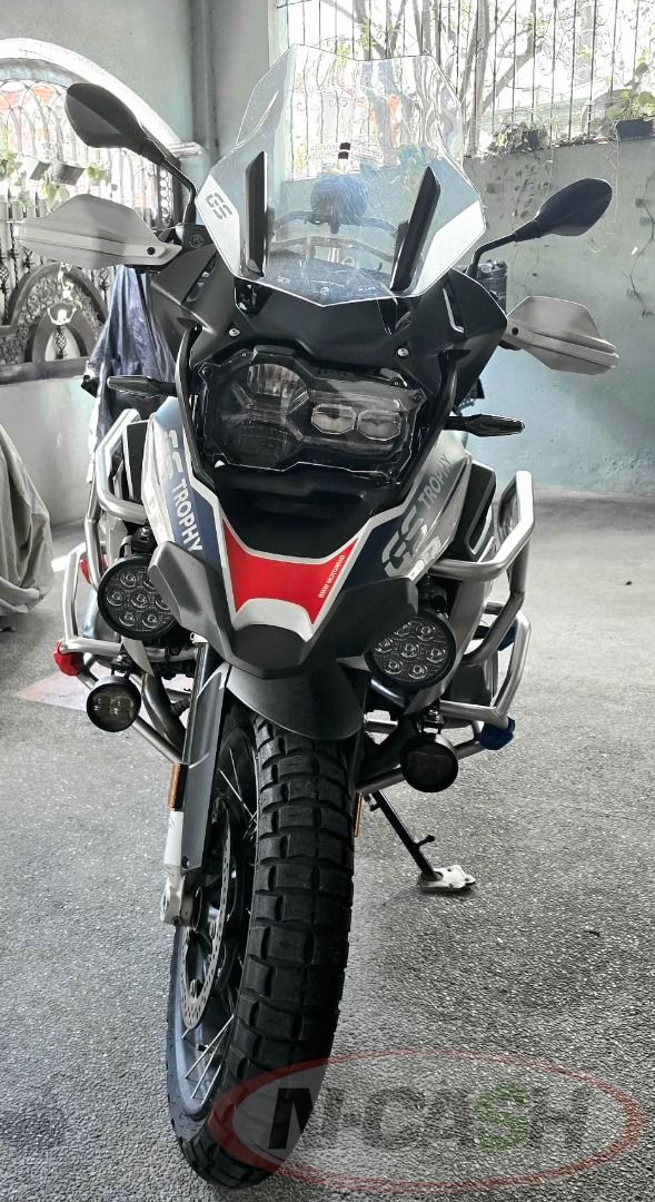 2023 BMW R1250GS Trophy (Category: Motorbikes for Sale) located in Quezon City. Submitted by luxury_by_n-cash (Listing ID 1453892798, Image 1). Description: 2023 BMW R1250GS Trophy Denali D7 Denali D3 Denali B6 Denali Cansmart Denali Soundbomb Touratech lower crash bar Touratech upper crash bar Touratech handlebar riser Mivv Speed Edge with carbon tip exhaust 11,000 kilometeres Complete service records (RSA Libis) PhP 1,198,000.